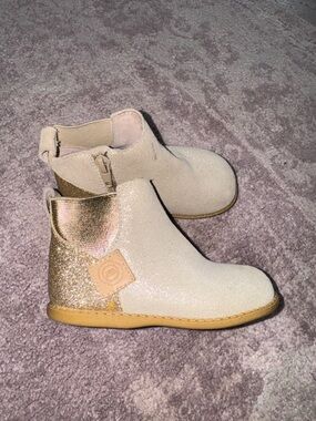 Livie & Luca Baby Girls 7 Tan Gold Sparkly Booties Boots Shoes